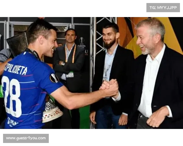 切尔西更衣室携手应对挑战保持团结